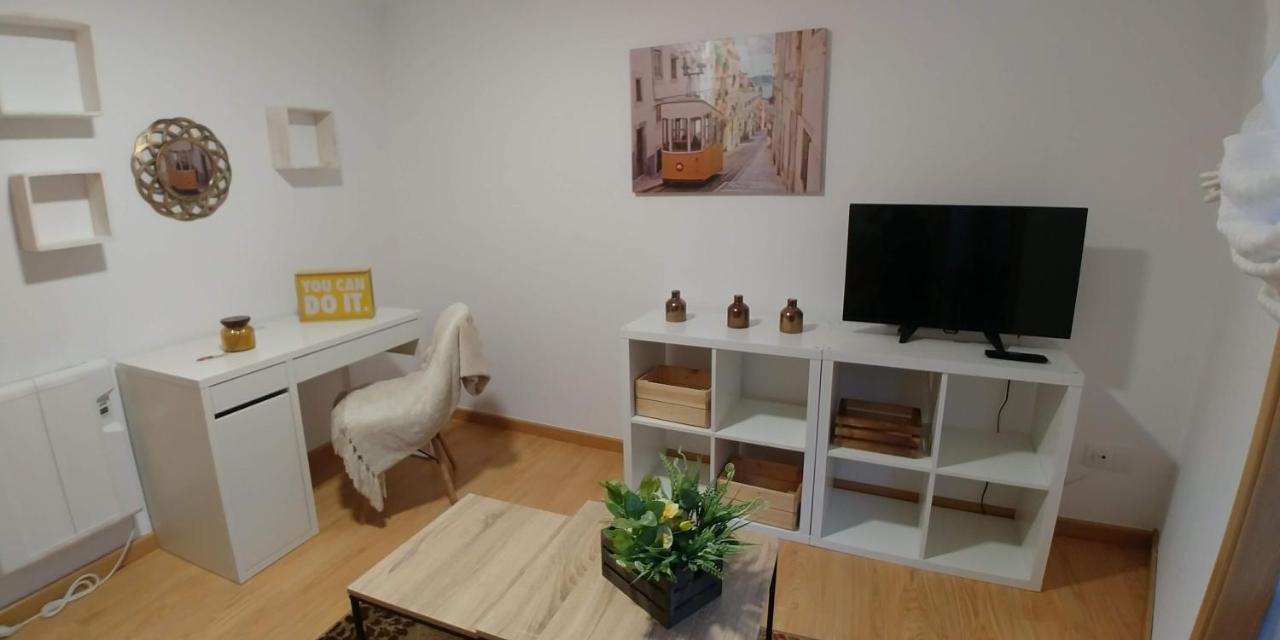 Piso Muy Luminoso En Zona Vieja Apartment Понтеведра Екстериор снимка