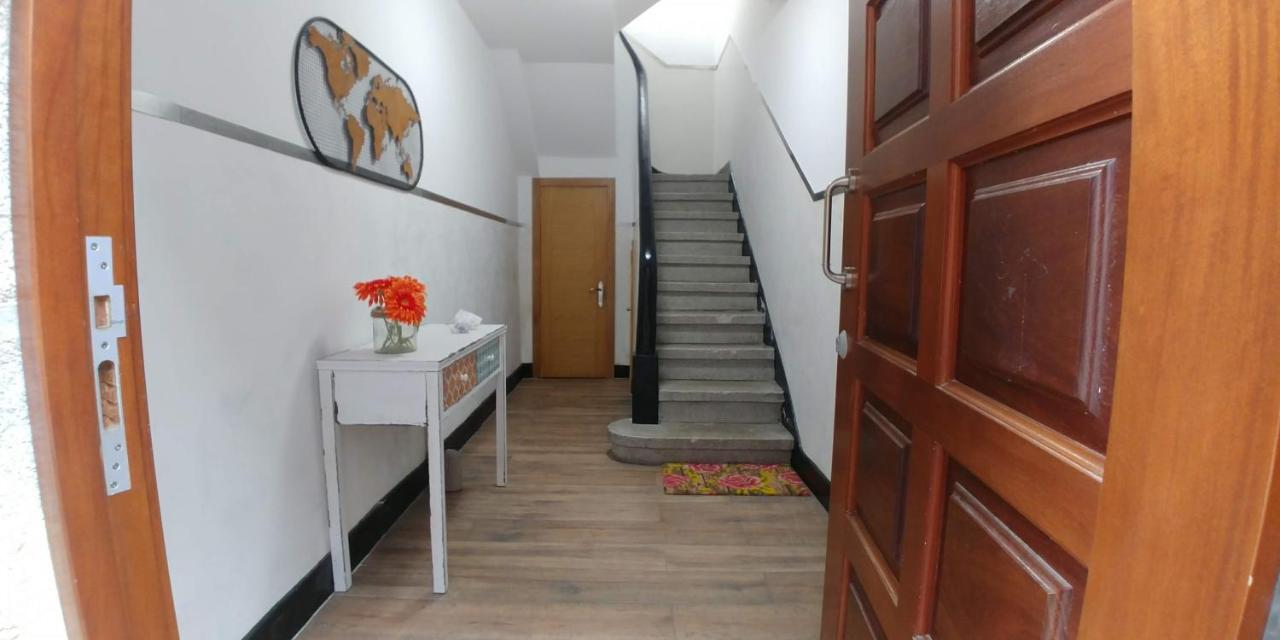 Piso Muy Luminoso En Zona Vieja Apartment Понтеведра Екстериор снимка
